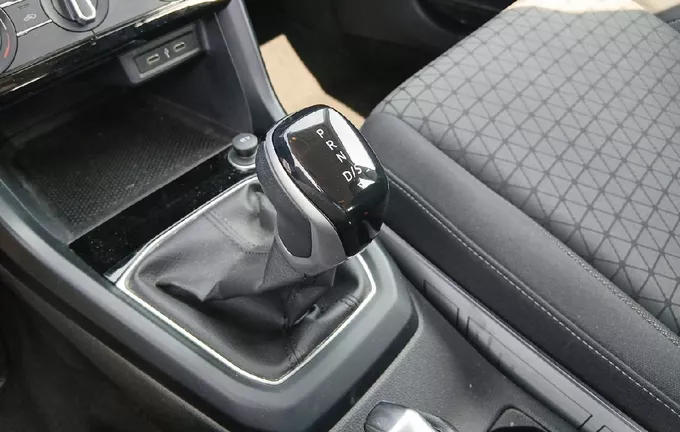 VOLKSWAGEN T-CROSS 1.0 TSI 110 Start/Stop DSG7 Life Tech photo 13 2130810
