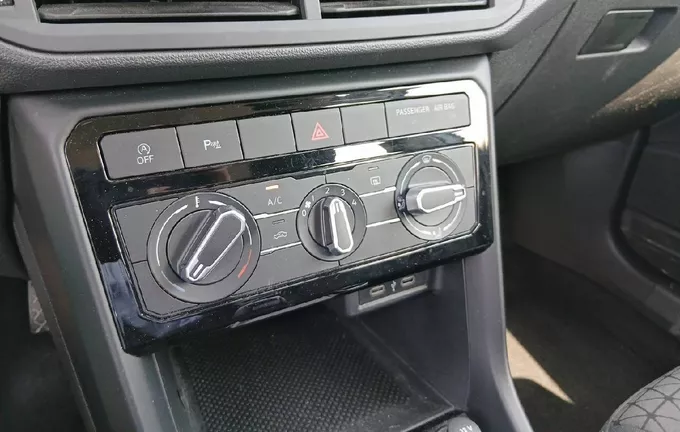 VOLKSWAGEN T-CROSS 1.0 TSI 110 Start/Stop DSG7 Life Tech photo 14 2130810