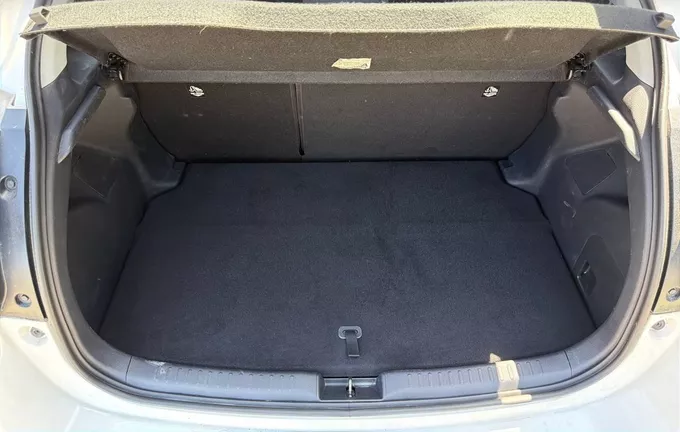 TOYOTA YARIS 120 VVT-i Dynamic Business photo 10 1103527