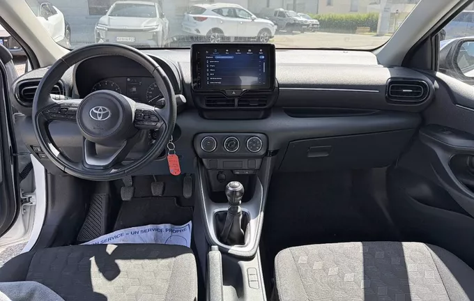 TOYOTA YARIS 120 VVT-i Dynamic Business photo 18 1103527