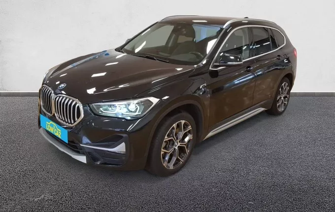 BMW X1 xDrive 25e 220 ch BVA6 xLine extérieur trois quart avant gauche 212825