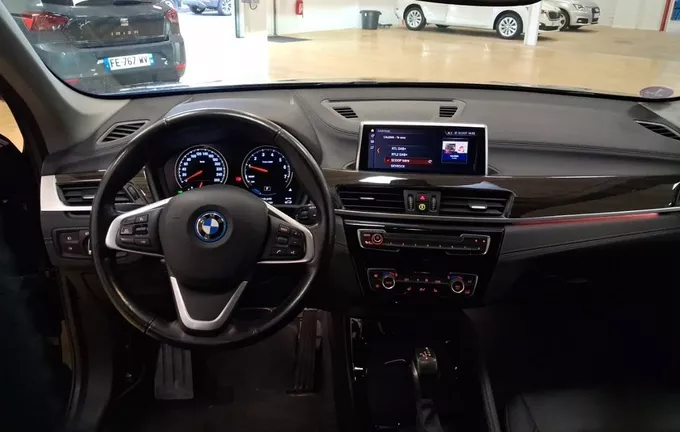 BMW X1 xDrive 25e 220 ch BVA6 xLine photo 18 212825