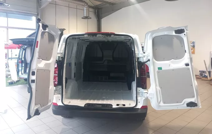 VOLKSWAGEN UTILITAIRES TRANSPORTER VAN L1H1 2.0 TDI 150 BVA8 BUSINESS photo 10 6619