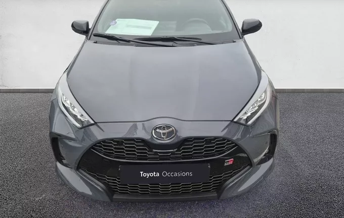 TOYOTA YARIS Hybride 130h GR Sport extérieur avant 1103170