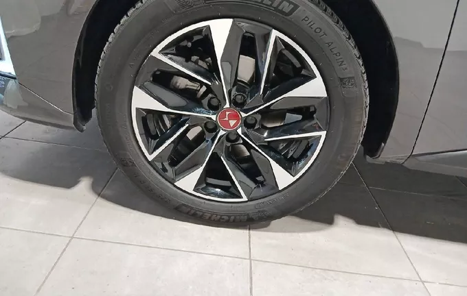 DS DS4 DS 4 PureTech 130 EAT8 Performance Line+ photo 13 945533