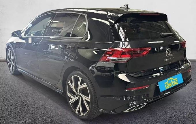 VOLKSWAGEN GOLF 2.0 TDI SCR 150 DSG7 R-Line 1st extérieur trois quart arrière gauche 213591