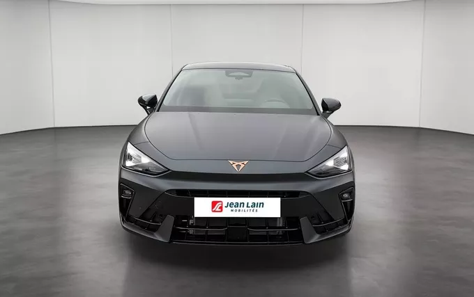 CUPRA LEON 1.5 eTSI Hybrid 150 ch DSG7 V extérieur avant 4859