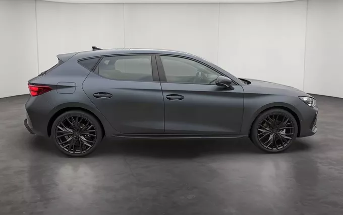 CUPRA LEON 1.5 eTSI Hybrid 150 ch DSG7 V extérieur côté droit 4859