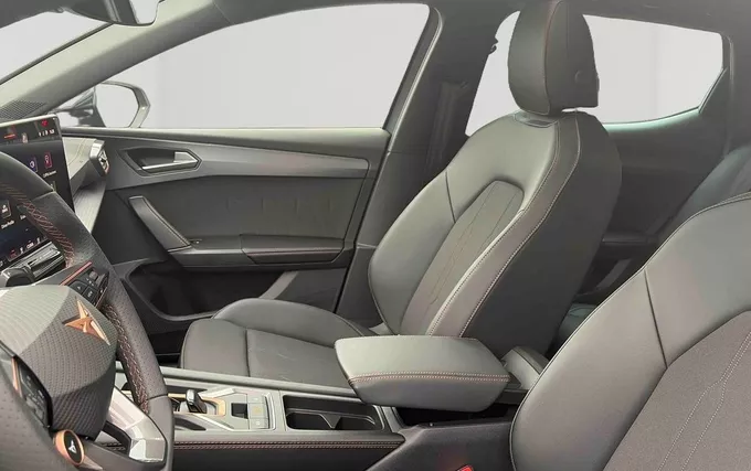CUPRA LEON 1.5 eTSI Hybrid 150 ch DSG7 V photo 18 4859