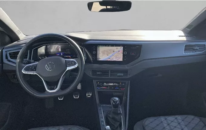 VOLKSWAGEN POLO 1.0 TSI 95 S&S BVM5 R-Line Edition extérieur trois quart avant droit 2125153