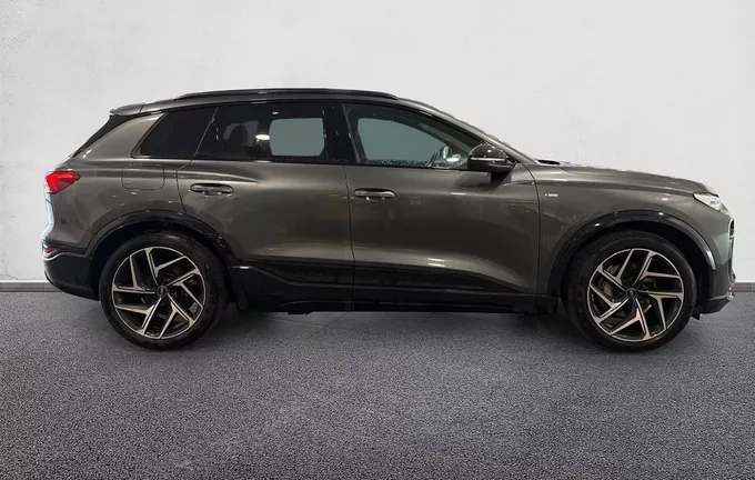 AUDI Q6 E-TRON 306 ch 100 kWh performance S line extérieur côté droit 2126727