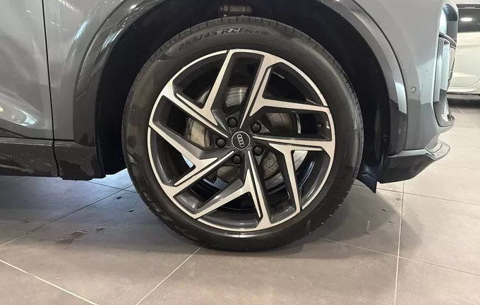 AUDI Q6 E-TRON 306 ch 100 kWh performance S line photo 9 2126727