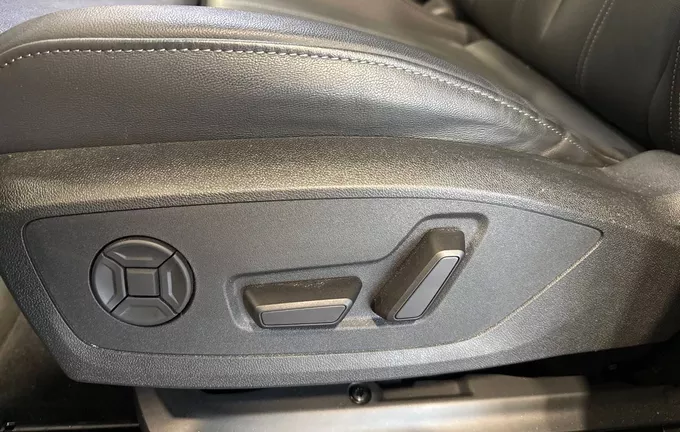 AUDI Q6 E-TRON 306 ch 100 kWh performance S line photo 22 2126727