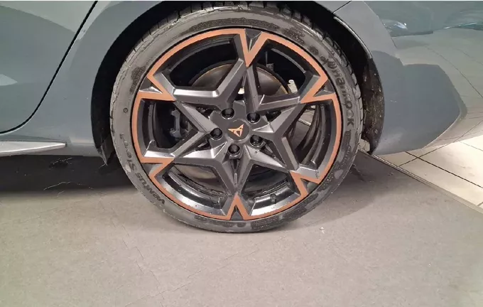 CUPRA LEON Sportstourer eHybrid 272 ch DSG6 VZ photo 12 2131493