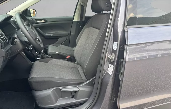 VOLKSWAGEN T-CROSS 1.0 TSI 116 Start/Stop DSG7 VW Edition extérieur trois quart arrière droit 2130459