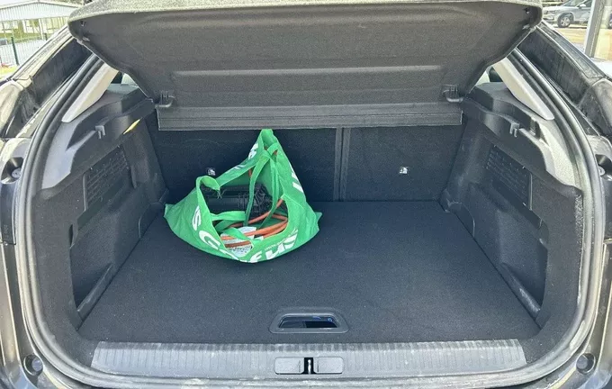 CITROEN C4 e-C4 136 ch Automatique Feel Pack extérieur arrière 945657