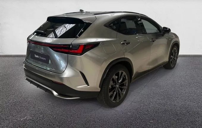 LEXUS NX 450h+ 4WD Hybride Rechargeable F SPORT Executive extérieur trois quart arrière droit 1103300