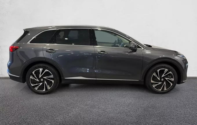 MG MGS6 EV MGS6 EV Luxury extérieur côté droit 9887