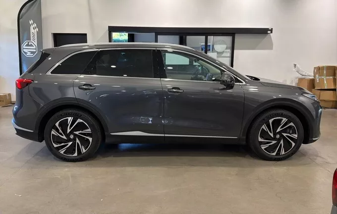 MG MGS6 EV MGS6 EV Luxury photo 24 9887