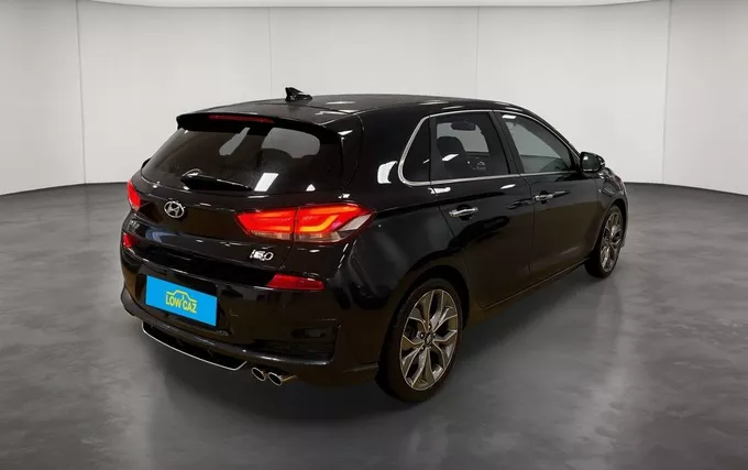 HYUNDAI I30 1.4 T-GDi 140 DCT-7 N Line extérieur trois quart arrière droit 213714