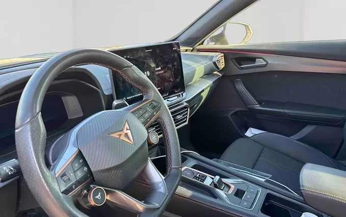 CUPRA FORMENTOR 1.5 eTSI Hybrid 150 ch DSG7 V photo 18 2131967