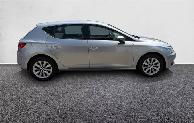 SEAT LEON 1.6 TDI 115 Start/Stop BVM5 Style extérieur côté droit 213360