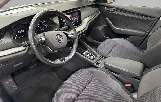 SKODA OCTAVIA 1.4 TSI PHEV iV 204 ch DSG6e Ambition photo 13 2123410