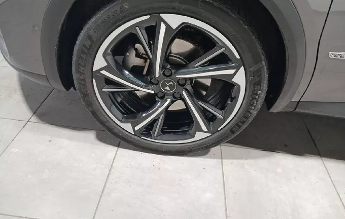 DS DS7 CROSSBACK Hybride E-Tense 300 EAT8 4x4 Louvre photo 14 944908