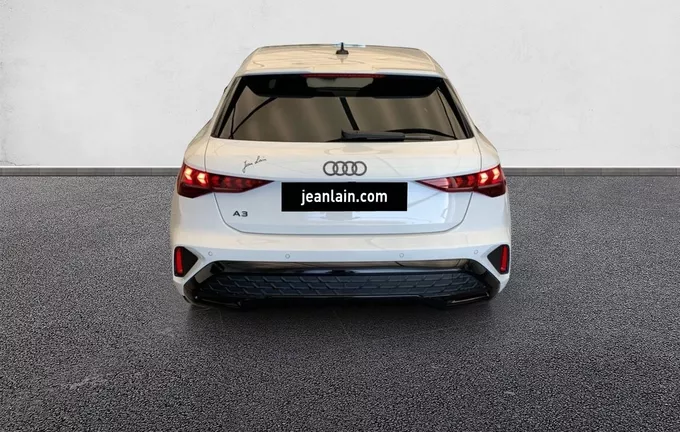 AUDI A3 Sportback TFSI Mild Hybrid 150 S tronic 7 S line extérieur arrière 6980