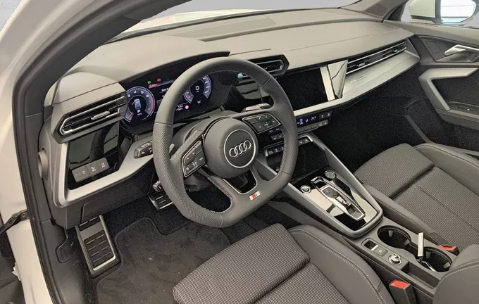 AUDI A3 Sportback TFSI Mild Hybrid 150 S tronic 7 S line photo 11 6980