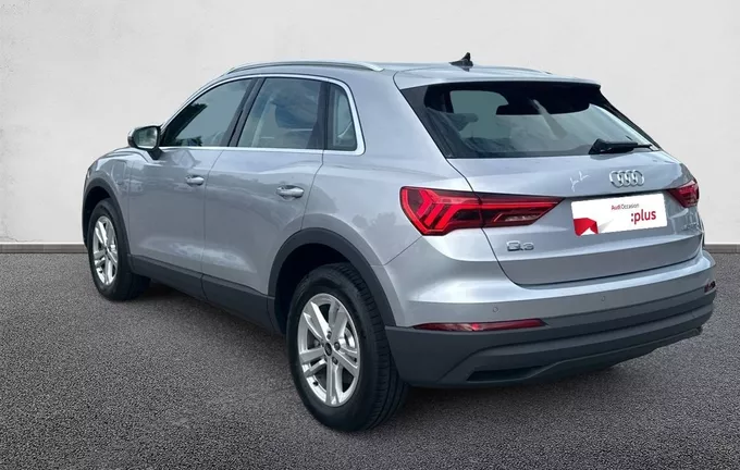 AUDI Q3 45 TFSIe 245 ch S tronic 6 Business Executive extérieur trois quart arrière gauche 2131946