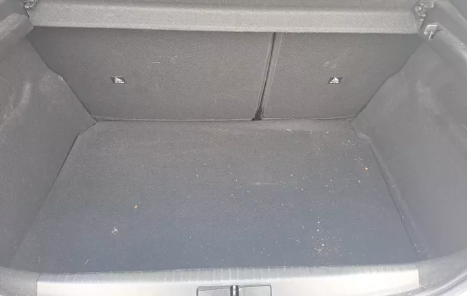 PEUGEOT 208 PureTech 100 S&S BVM6 Allure photo 10 2131055