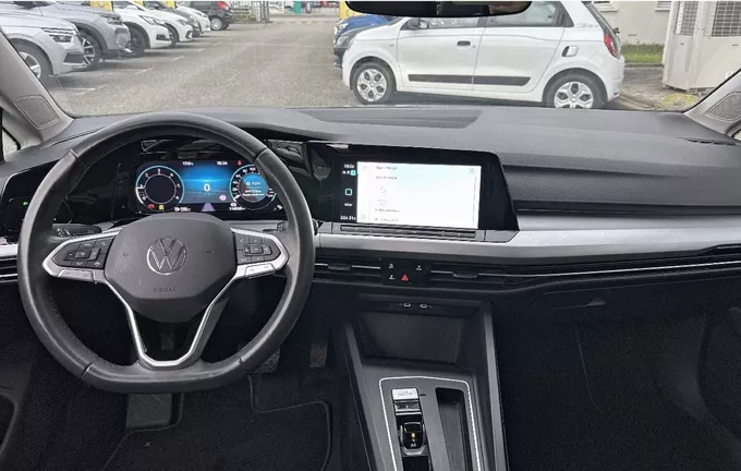 VOLKSWAGEN GOLF SW 2.0 TDI SCR 116 DSG7 Life Plus extérieur trois quart avant droit 213571