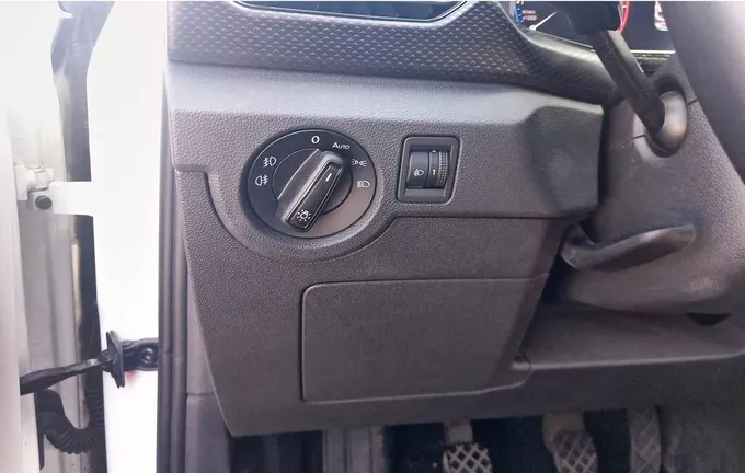 VOLKSWAGEN T-CROSS 1.0 TSI 95 Start/Stop BVM5 Life Tech photo 17 2128528