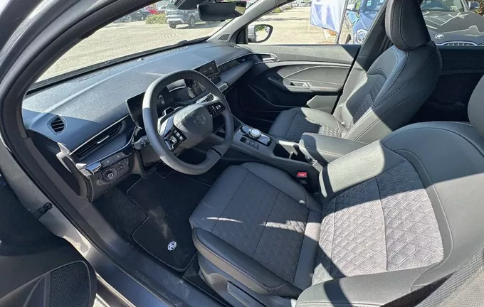 MG MG3 1.5 L Hybrid+ 195 ch Luxury photo 27 8227