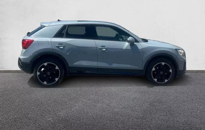 AUDI Q2 35 TFSI 150 S tronic 7 S line Plus extérieur côté droit 560611