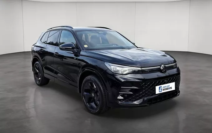 VOLKSWAGEN TIGUAN 2.0 TDI 193ch DSG7 4Motion R-Line Exclusive extérieur trois quart avant droit 2131953