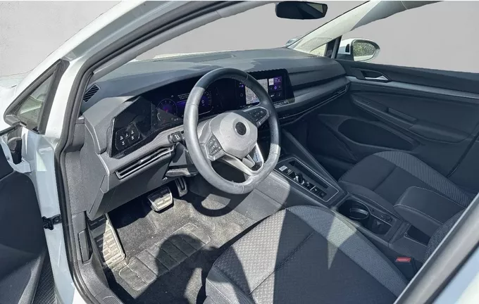 VOLKSWAGEN GOLF 1.5 eTSI OPF 130 DSG7 Active photo 13 2129508