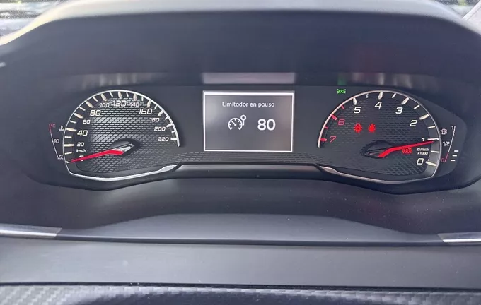 PEUGEOT 208 100 S&S BVM6 Style photo 10 944346