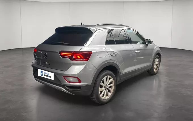 VOLKSWAGEN T-ROC 1.5 TSI EVO2 150 Start/Stop DSG7 VW Edition extérieur trois quart arrière droit 2131835