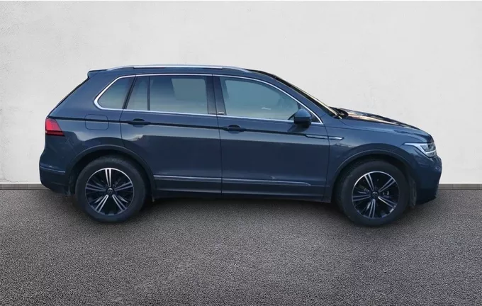VOLKSWAGEN TIGUAN 1.5 TSI 150ch DSG7 MATCH extérieur côté droit 2123980