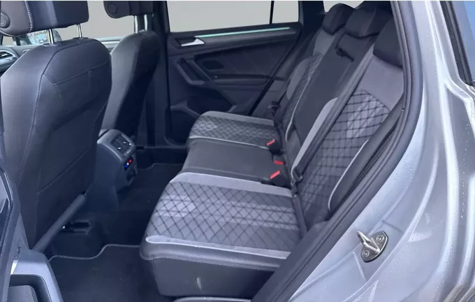 VOLKSWAGEN TIGUAN 2.0 TDI 150ch DSG7 R-Line extérieur arrière 2116482