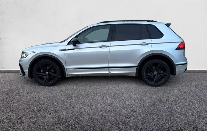 VOLKSWAGEN TIGUAN 2.0 TDI 150ch DSG7 R-Line extérieur trois quart arrière gauche 2116482