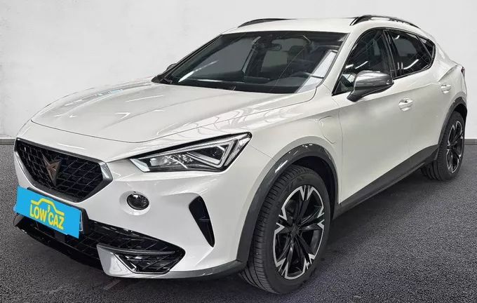CUPRA FORMENTOR 1.4 e-HYBRID 204 ch DSG6 V extérieur trois quart avant gauche 213523