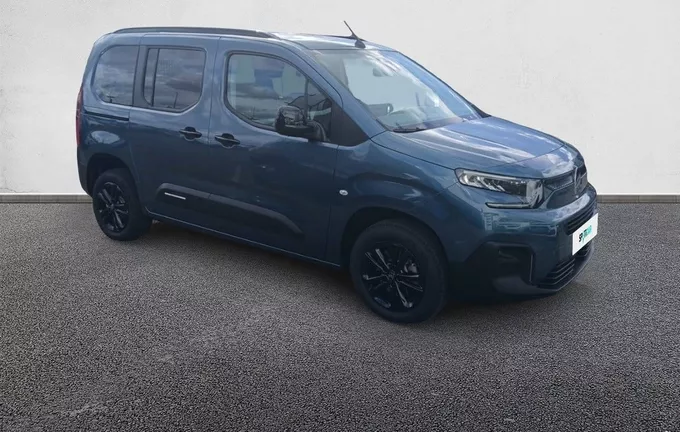 CITROEN BERLINGO Taille M BlueHDi 130 S&S EAT8 Max extérieur trois quart avant droit 945273