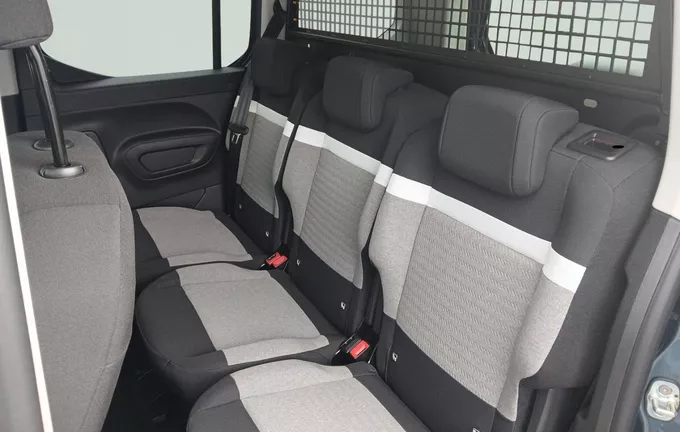 CITROEN BERLINGO Taille M BlueHDi 130 S&S EAT8 Max photo 12 945273