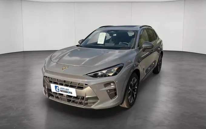 CUPRA TERRAMAR 1.5 eTSI Hybrid 150 ch DSG7 V extérieur trois quart avant gauche 2132089