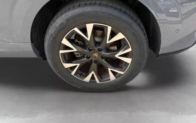 CUPRA TERRAMAR 1.5 eTSI Hybrid 150 ch DSG7 V photo 9 2132089