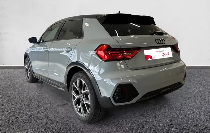 AUDI A1 Citycarver 30 TFSI 116 ch BVM6 Design Luxe extérieur trois quart arrière gauche 2131943
