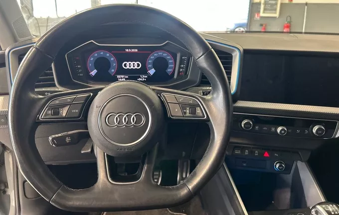 AUDI A1 Citycarver 30 TFSI 116 ch BVM6 Design Luxe photo 12 2131943